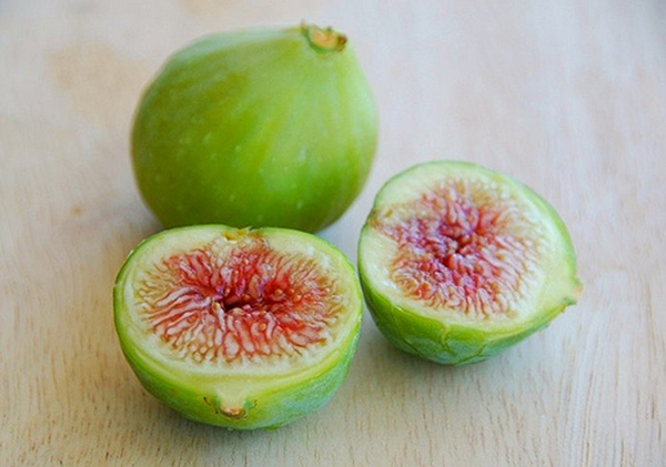 phụ nữ sau sinh nên ăn rau gì
