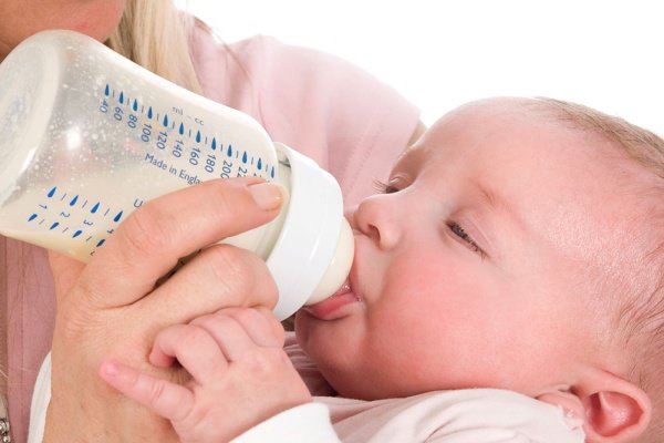 Thói quen lười bú ở trẻ